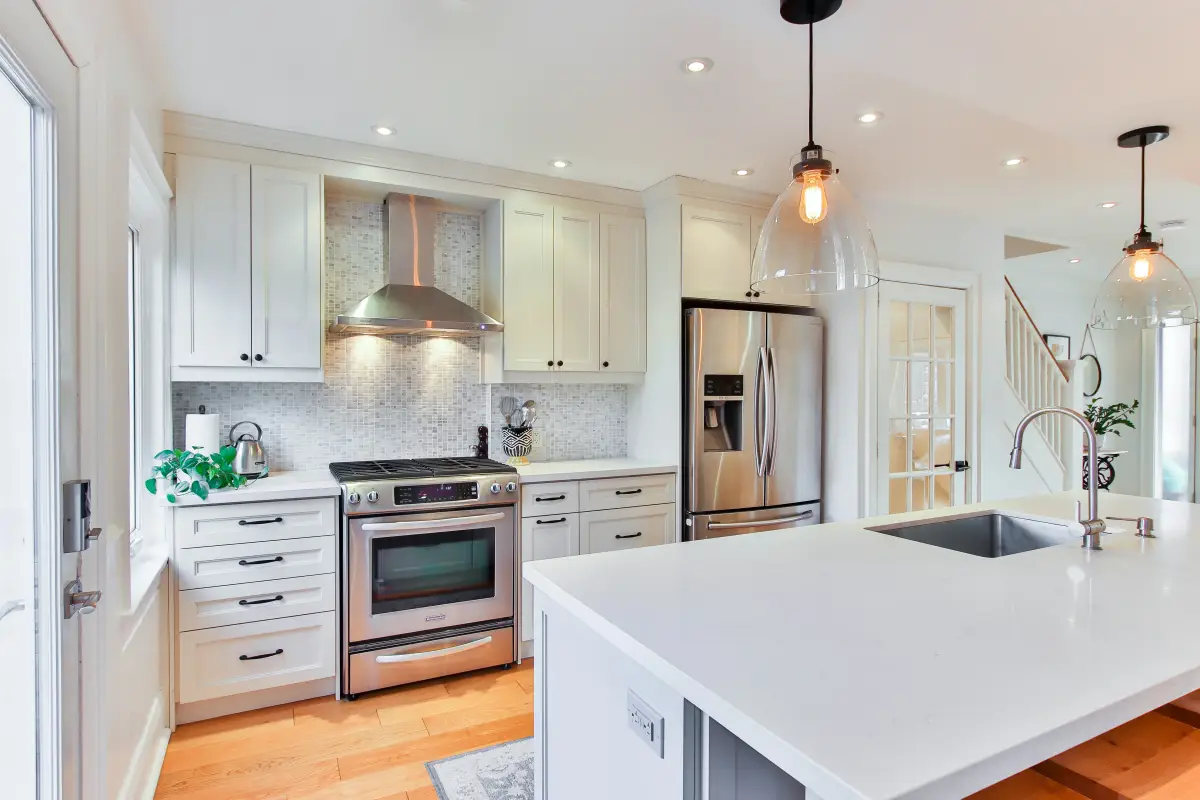 Rénovation de cuisine moderne à Meaux